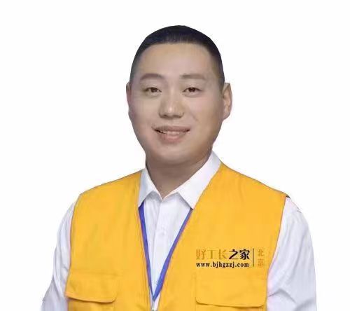 李强