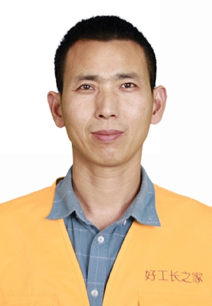 王建华
