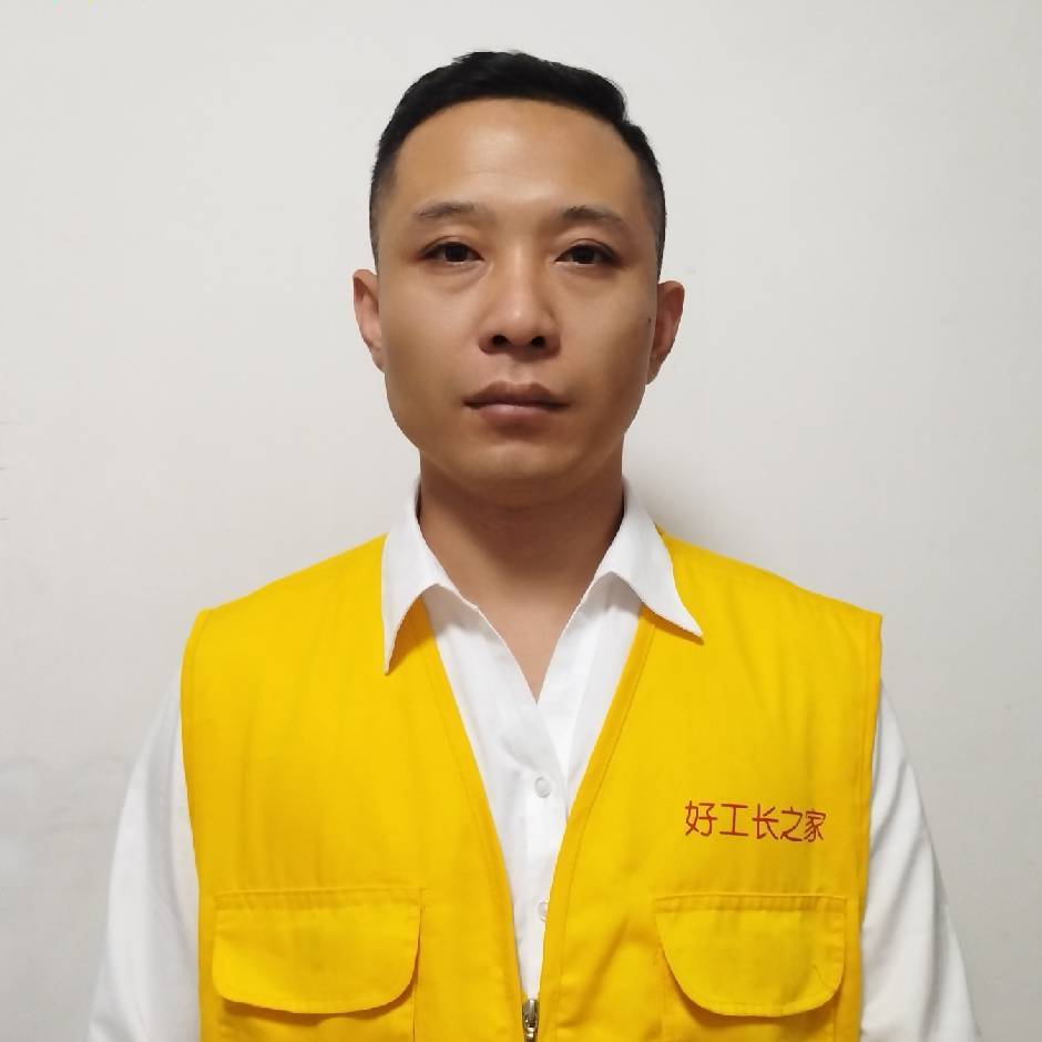袁坤